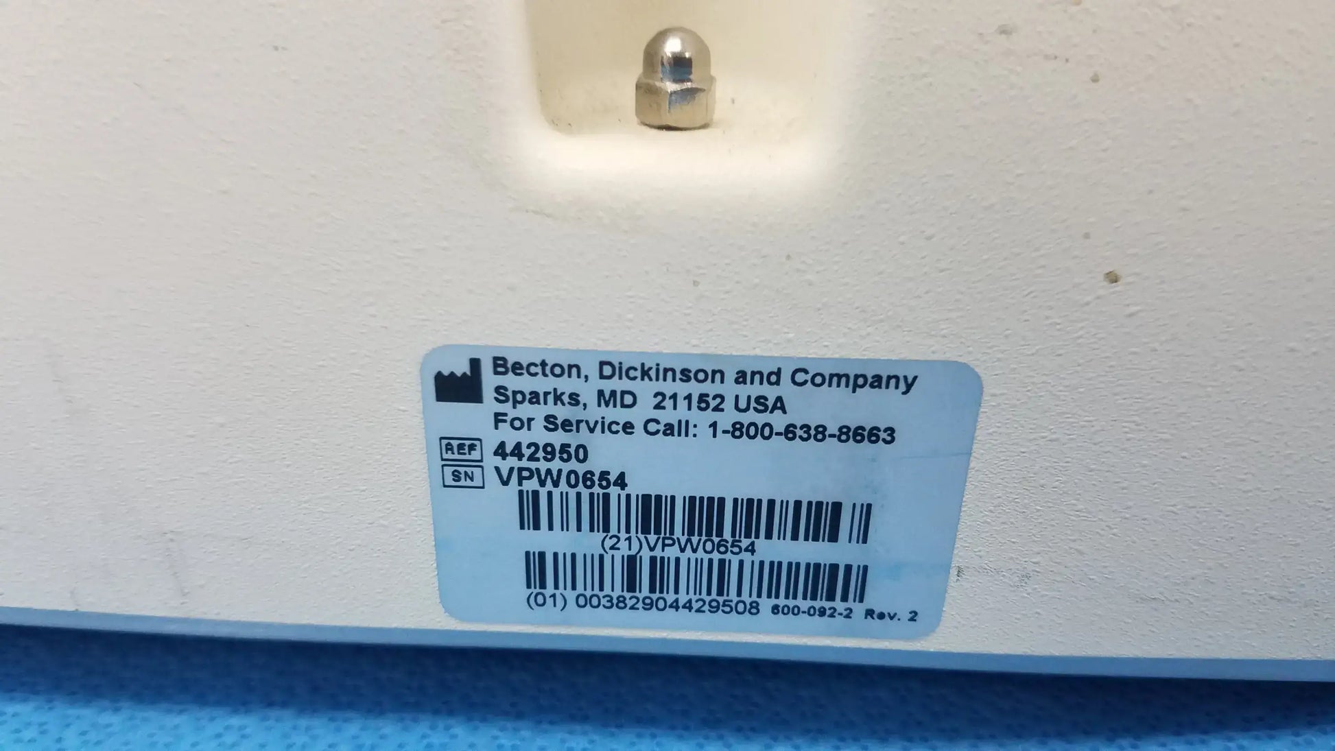 Becton Dickinson & Company BD Prewarm Heater Ref 442950 Prewarm Heater, second-hand product photo 9