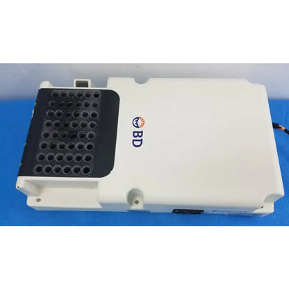 Becton Dickinson & Company BD Prewarm Heater Ref 442950 Prewarm Heater, second-hand product photo 10