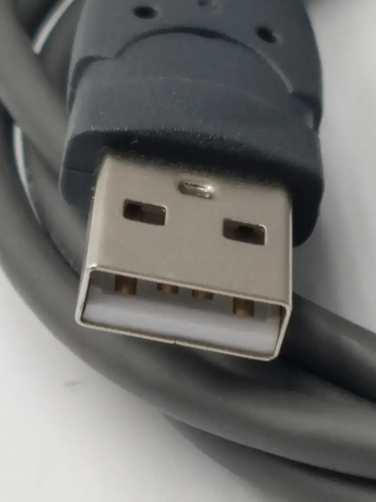 Belkin Pro Series USB Cable For Optimum Data Transfer A/B 10 ft. E129760 USB Cable, second-hand product photo 6