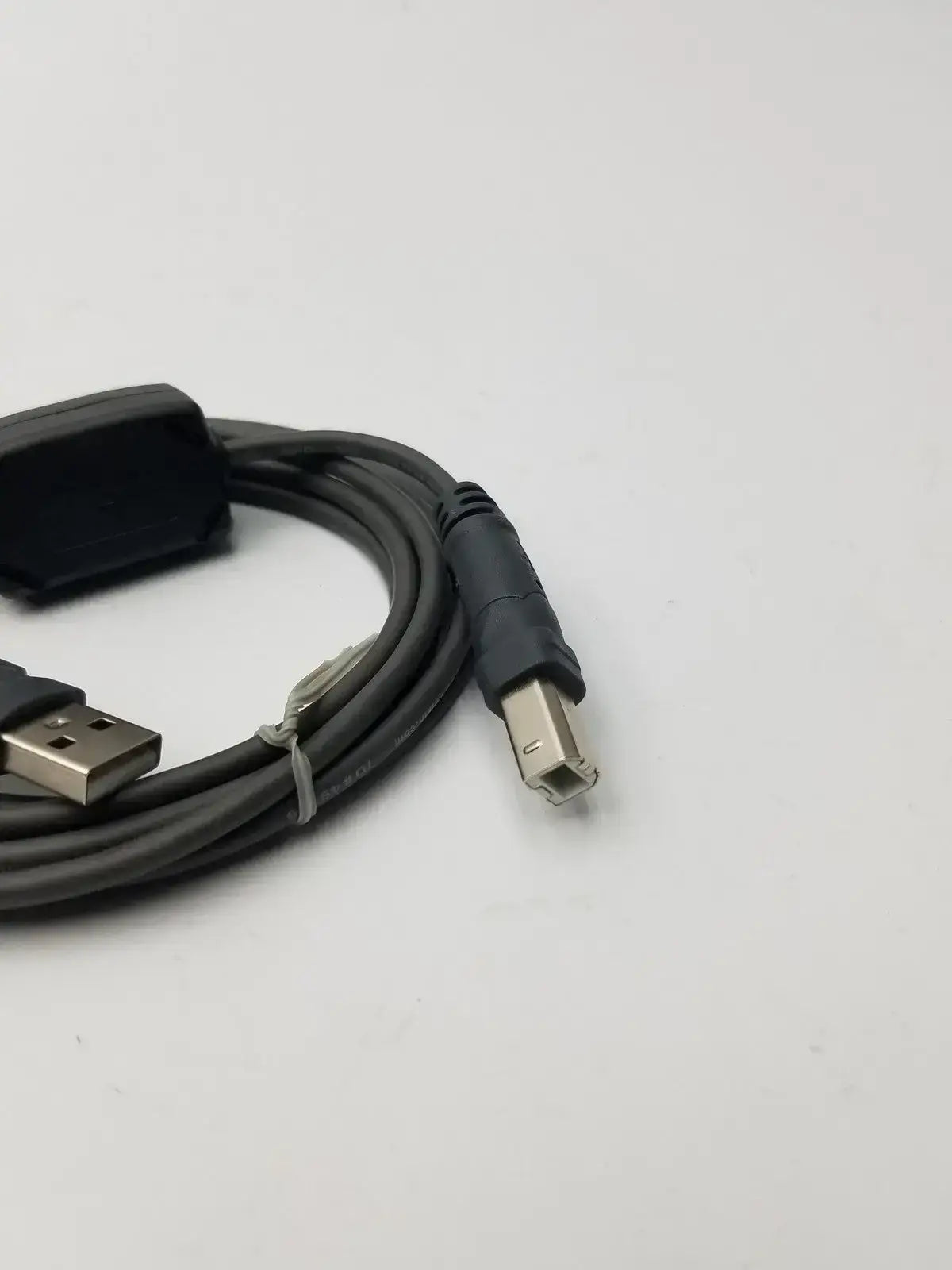 Belkin Pro Series USB Cable For Optimum Data Transfer A/B 10 ft. E129760 USB Cable, second-hand product photo 2