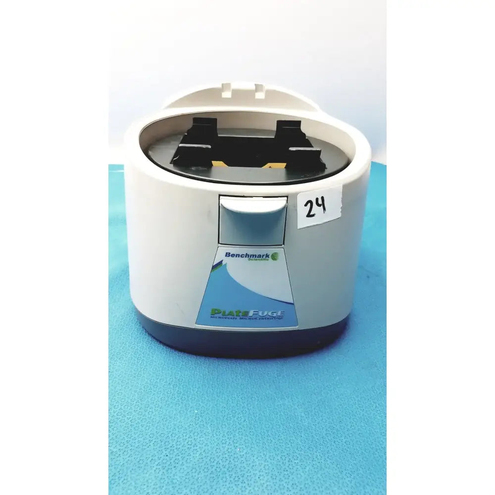 Reuse Medical Benchmark PlateFuge C2000 Microplate Microcentrifuge with Rotor Centrifuge Tubes, second-hand product photo 1