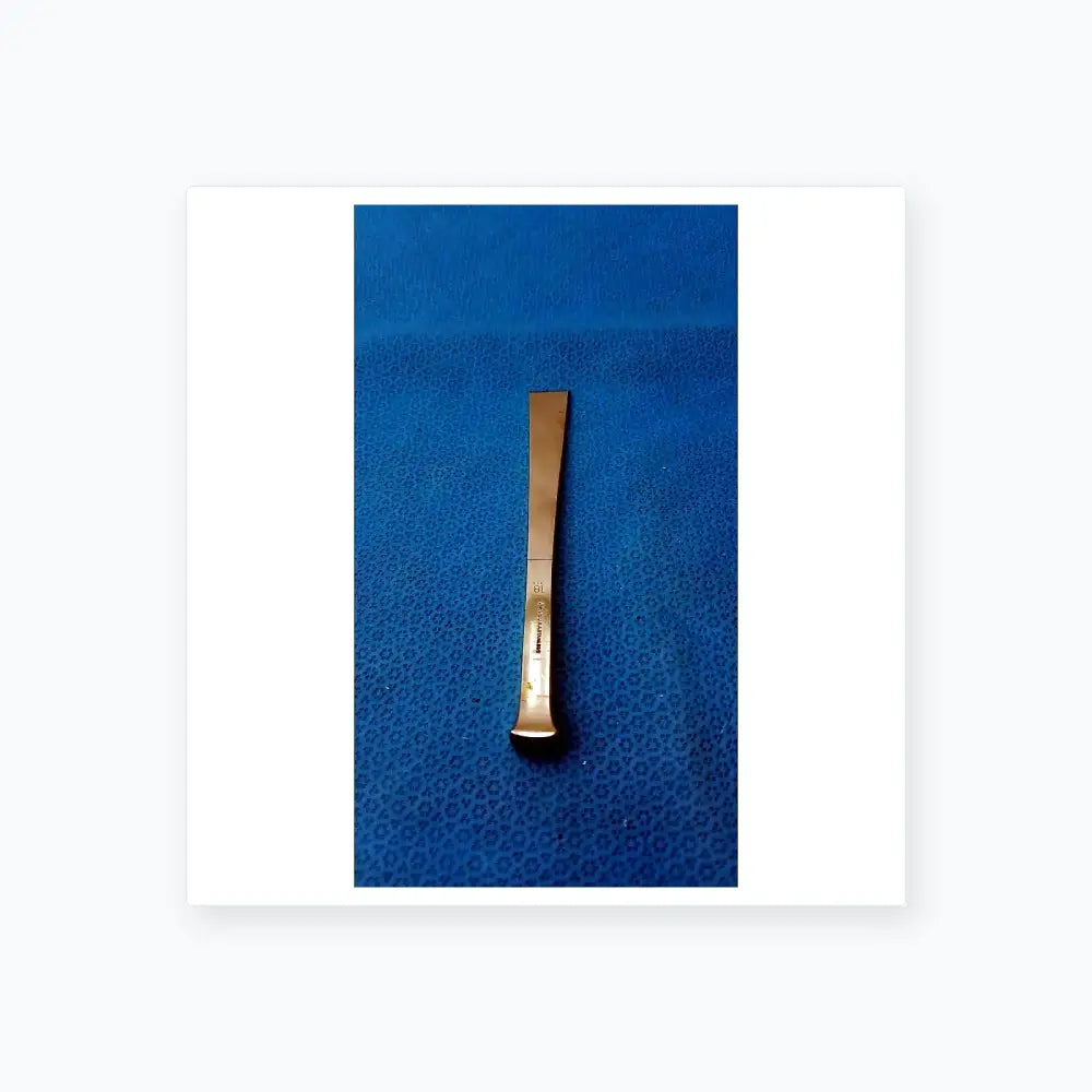 Reuse Medical Benn Stainless Surgical Instrument 18M Surgical & Orthopedic Instruments, second-hand product photo 1