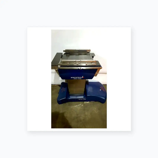 Reuse Medical Berchtold D850 Operon Surgical Table Examination & Operation Tables, as-is (for parts) product photo 1