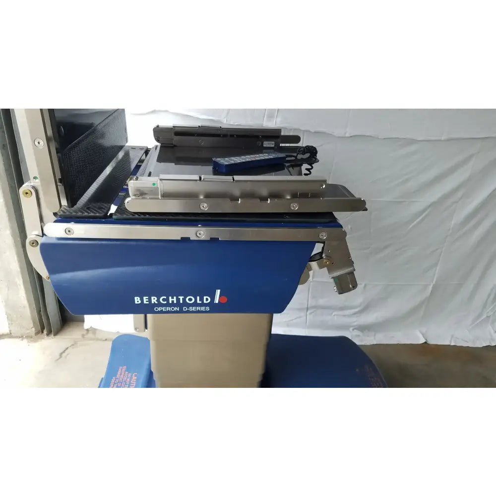 Reuse Medical Equipment Berchtold Operon D850 Surgical Table Base OEM Medical Equipment General Surgery Surgical Tables, second-hand product photo 4