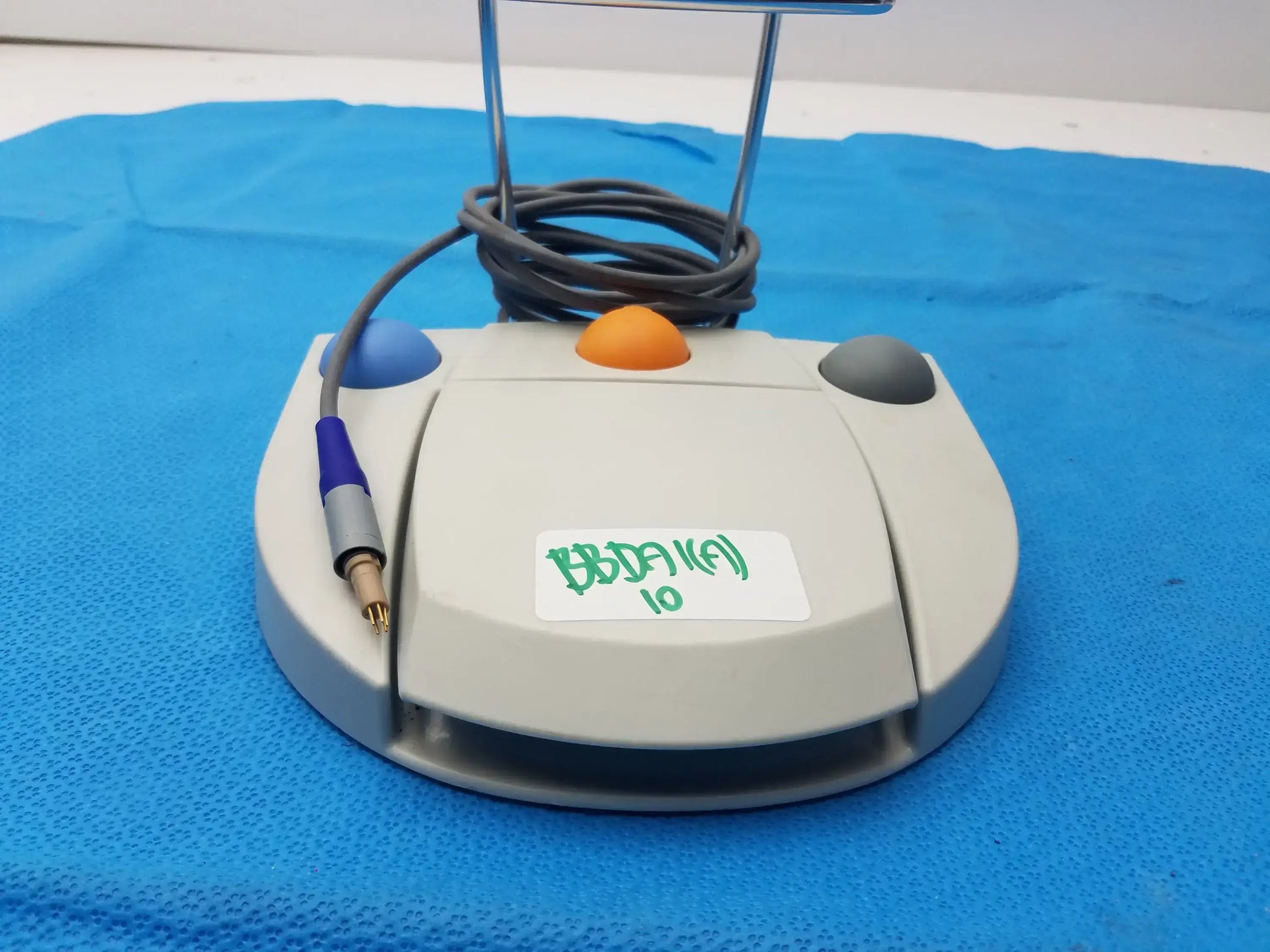 Bien-Air Dental SA Langgasse 60 Foot Control Pedal REF 1600631 Foot Control Pedal, as-is (for parts) product photo 6