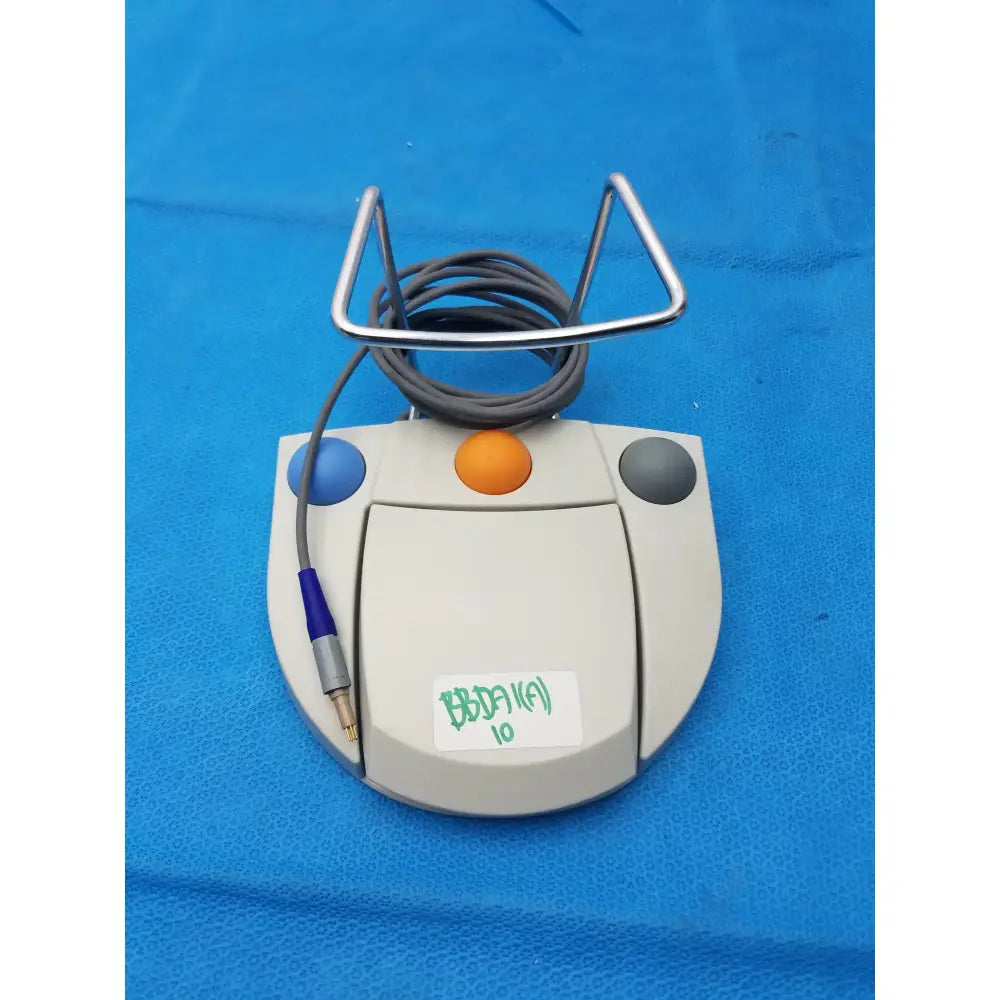 Bien-Air Dental SA Langgasse 60 Foot Control Pedal REF 1600631 Foot Control Pedal, as-is (for parts) product photo 4
