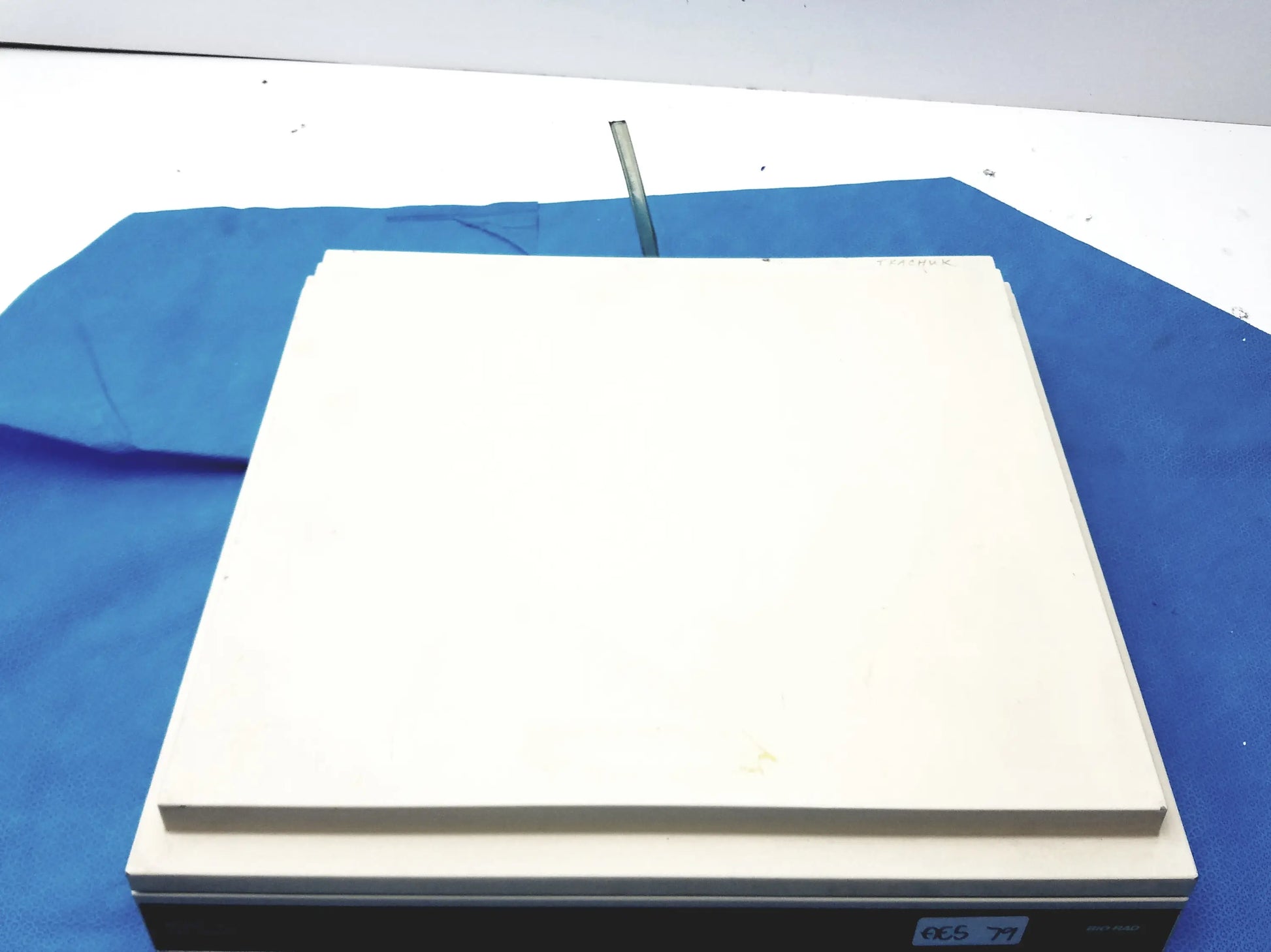 Bio-Rad 583 Electrophoresis Gel Dryer Electrophoresis Gel Dryer, second-hand product photo 12