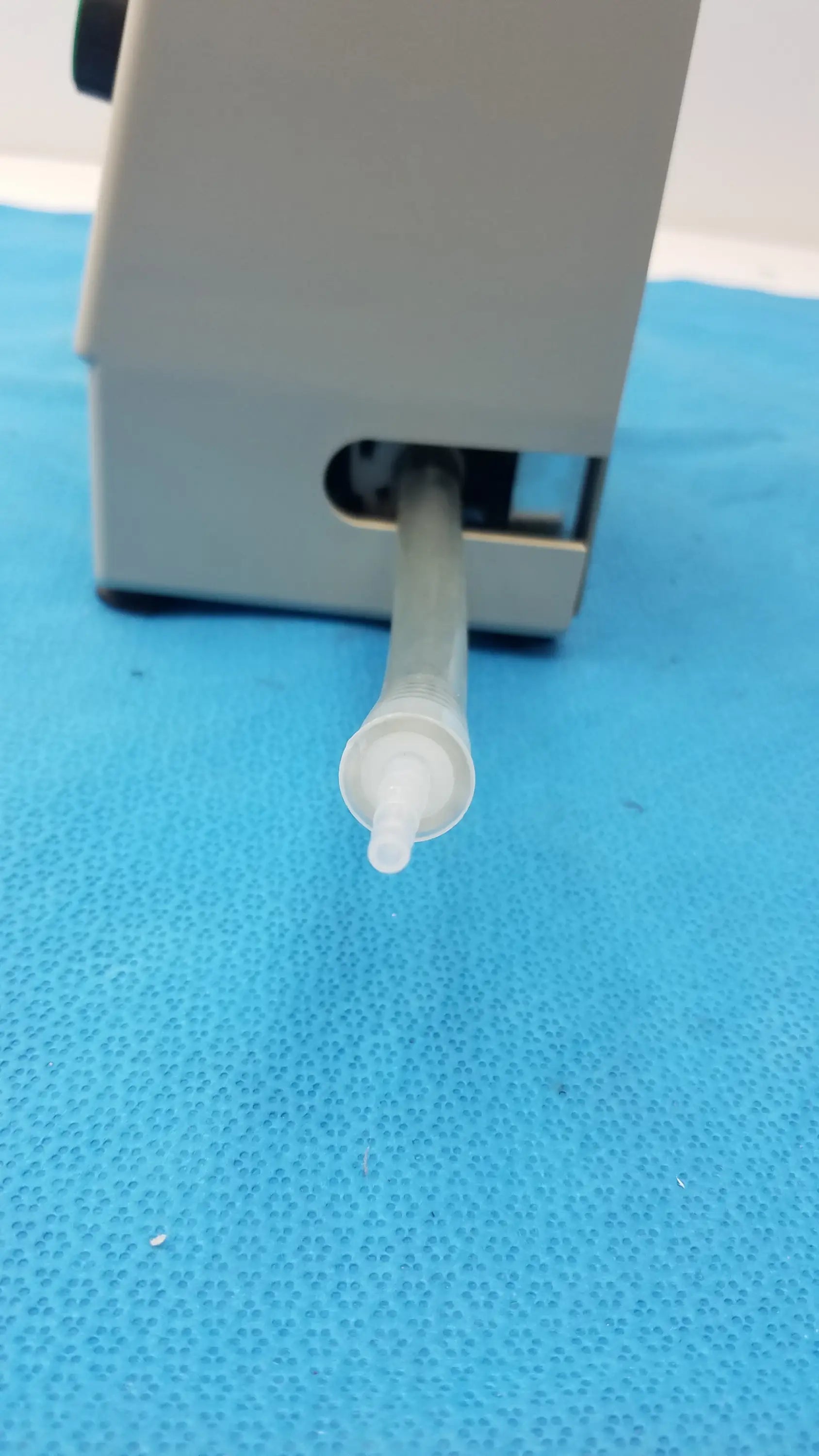 Bio-Rad Buffer Recirculation Pump Variable Speed Pump Buffer Recirculation Pump, second-hand product photo 13