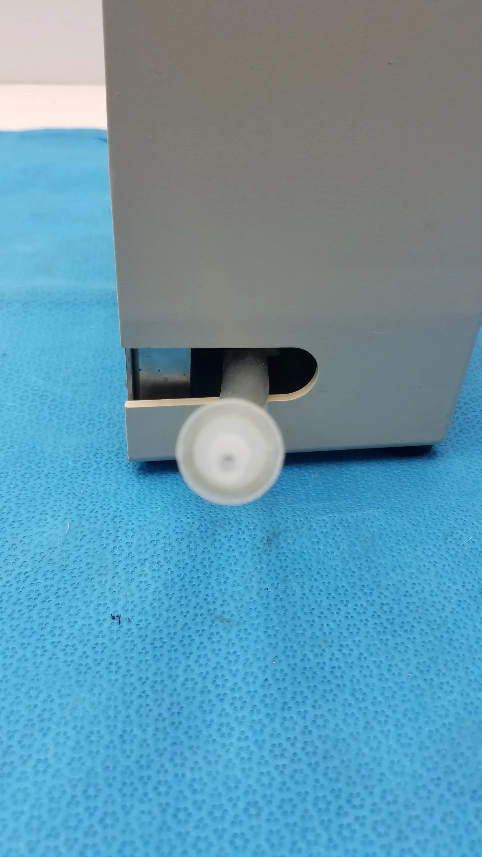 Bio-Rad Buffer Recirculation Pump Variable Speed Pump Buffer Recirculation Pump, second-hand product photo 9