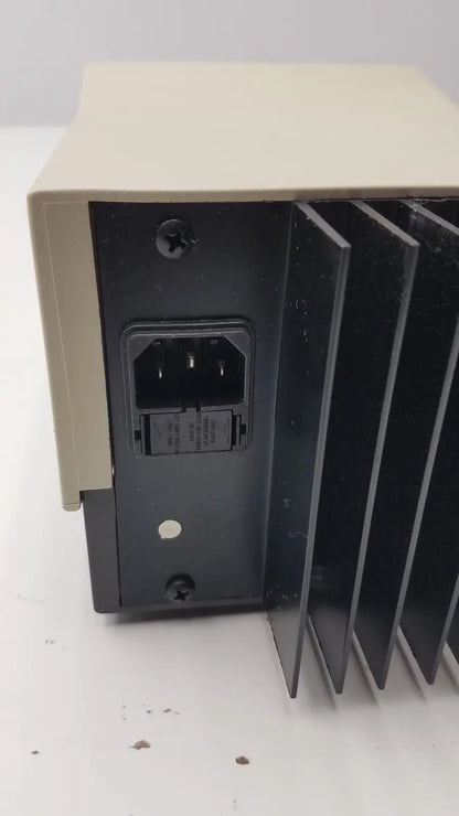Beige and black bio-rad chef-dr ii control module power supply unit with vertical heat sink and serial no 961BR g-cir-r7-17k