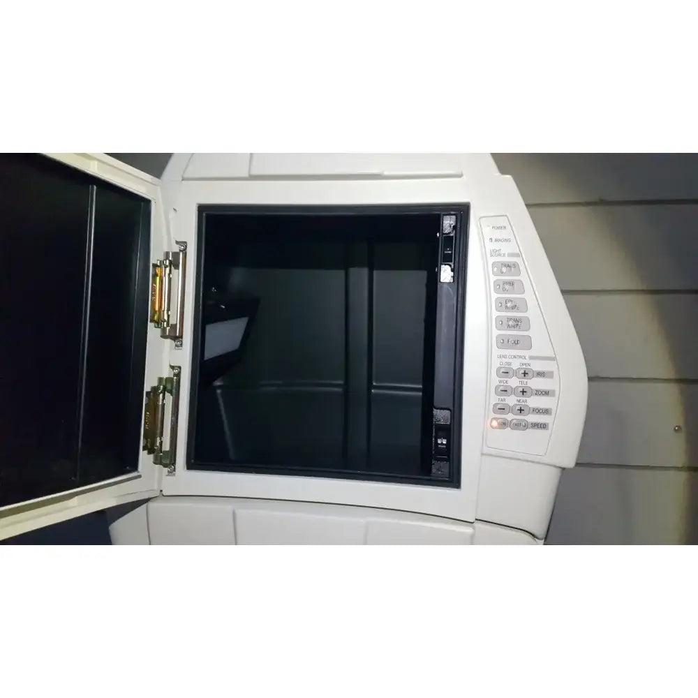 Bio-Rad Universal Hood II Gel Molecular Imager Imaging System Gel Imaging System, second-hand product photo 2
