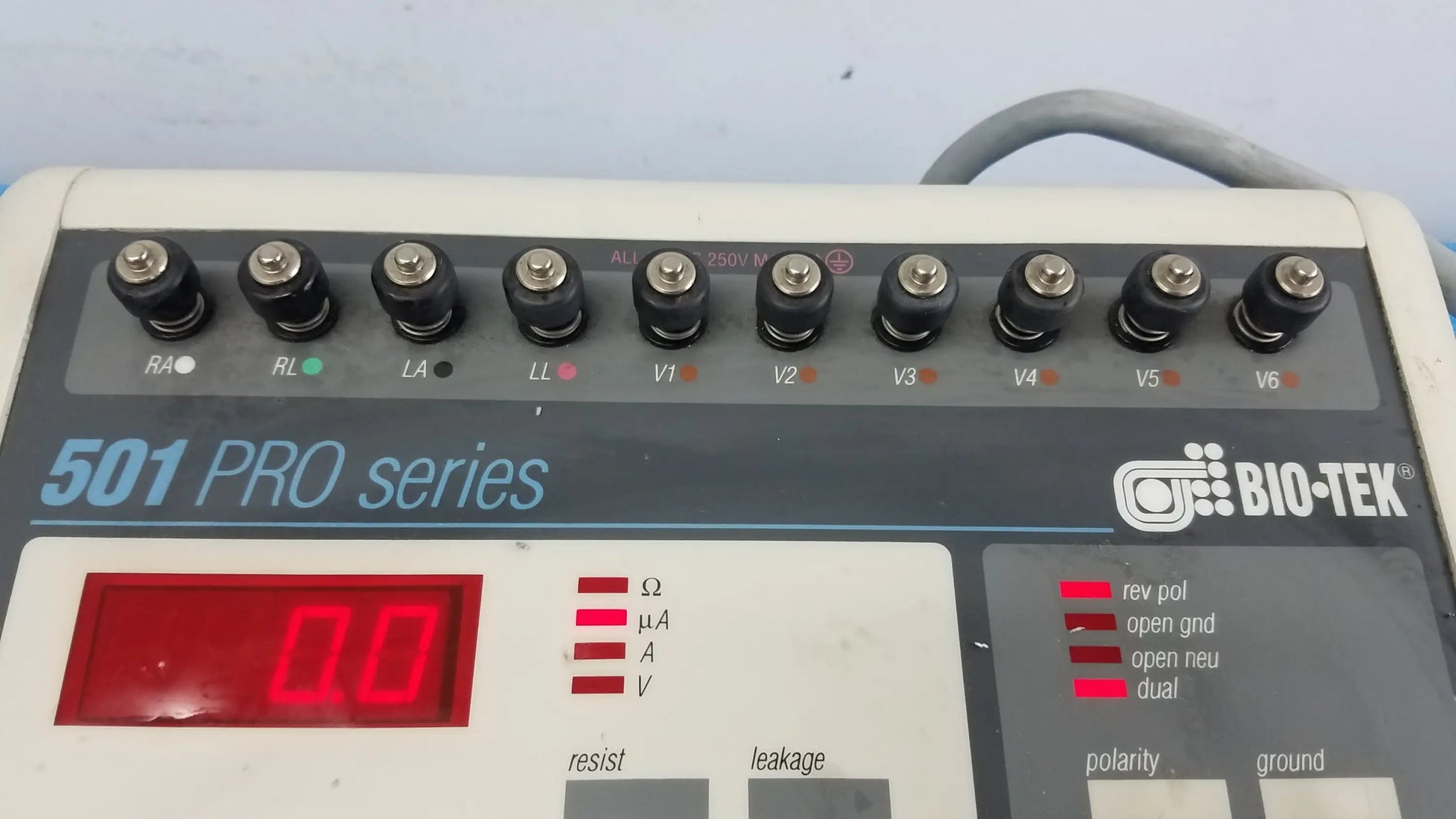 Bio‑Tek Bio-Tek 501 Pro Series Electrical Safety Analyzer Electrical Safety Analyzer, second-hand product photo 4