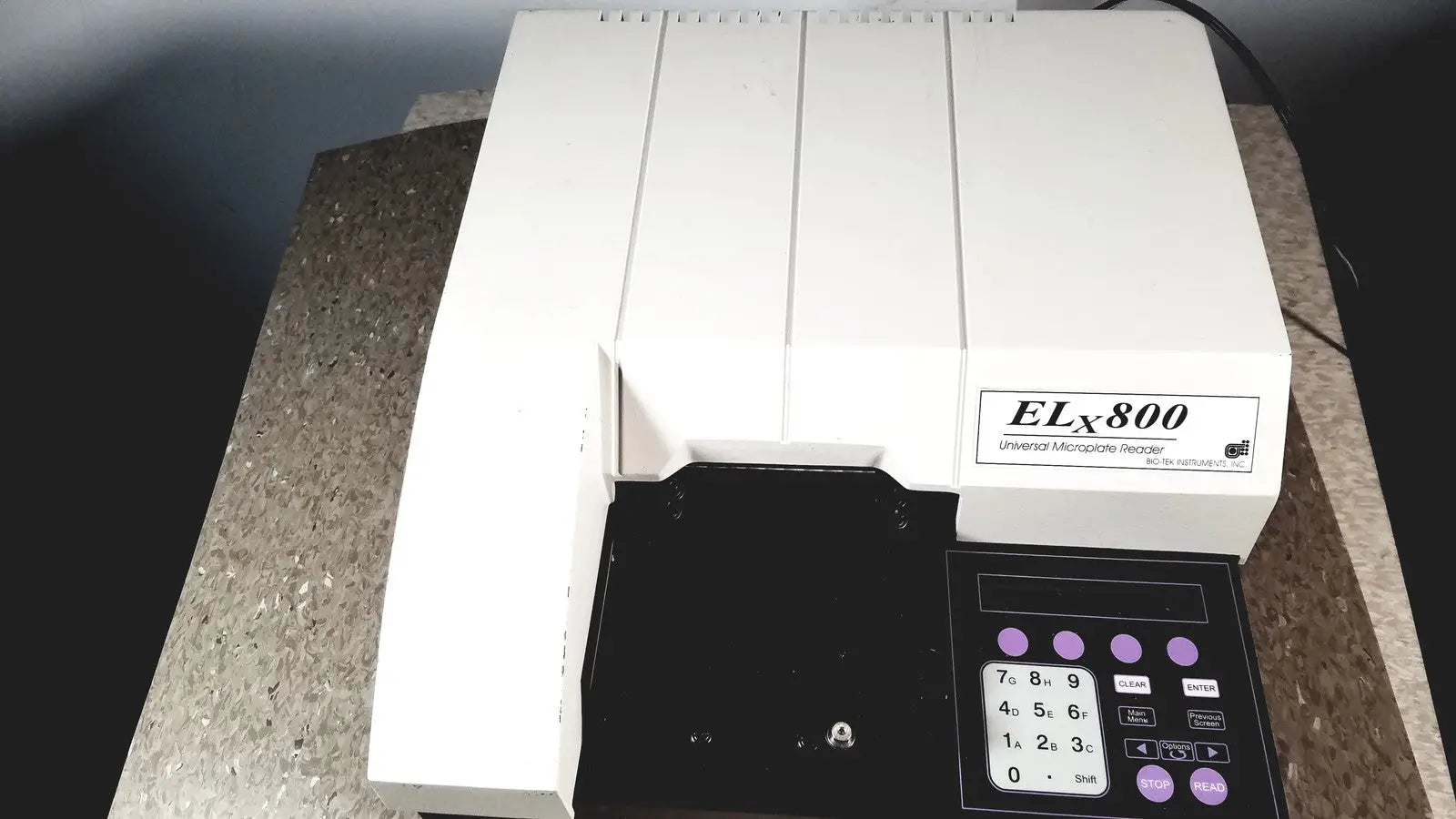 Reuse Medical Bio-Tek Instruments ELx800 Universal Microplate Reader Absorbance 24VDC 40 Watt Other Medical & Lab Equipment, second-hand product photo 1