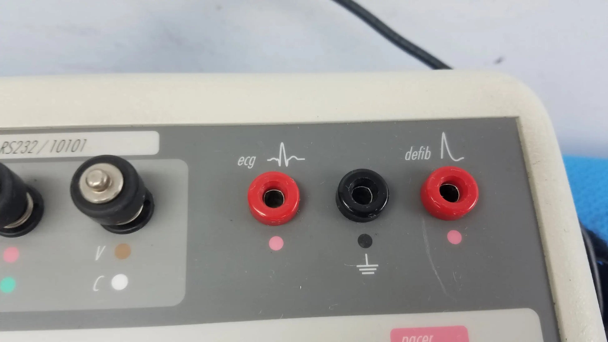 Bio-Tek QED-6 Defibrillator Analyzer Defibrillator Analyzer, second-hand product photo 8