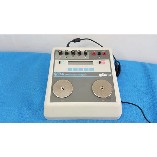 Bio-Tek QED-6 Defibrillator Analyzer Defibrillator Analyzer, second-hand product photo 1