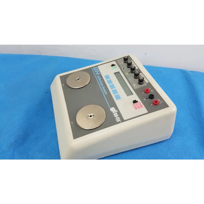 Bio-Tek QED-6 Defibrillator Analyzer Defibrillator Analyzer, second-hand product photo 3