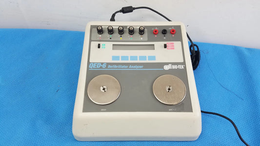 Bio-Tek QED-6 Defibrillator Analyzer Defibrillator Analyzer, second-hand product photo 1