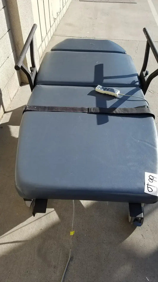 Arjo BIODEX Ultra-Pro 058-720 Ultrasound Table Ultrasound Table Ultrasound Examination Table, as-is (for parts) product photo 2