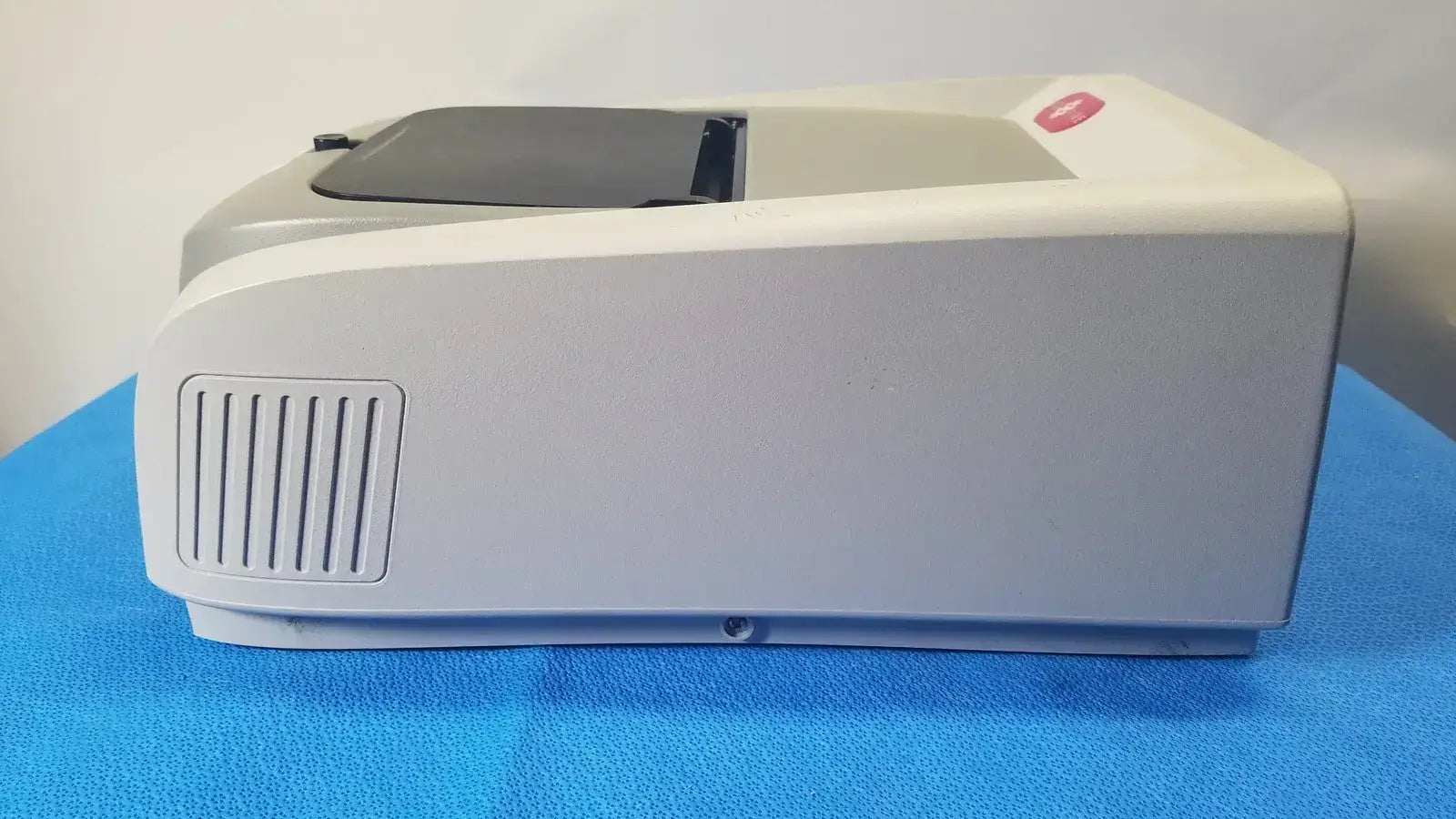 BioFire FilmArray 2.0 Instrument FLM2-ASY-0001 Molecular Diagnostic Instrument, second-hand product photo 4
