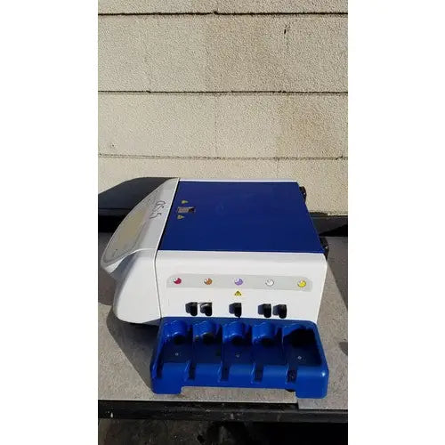 Blue and white biomerieux previ color gram 414292 automatic slide stainer with multiple buttons and test tube slots