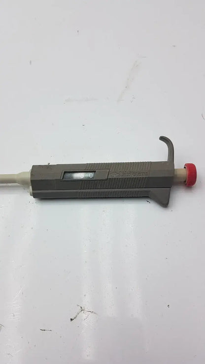 Biomerieux Vitek Digital 10-100 uL, Recorder No 30506 Digital Pipette, second-hand product photo 6