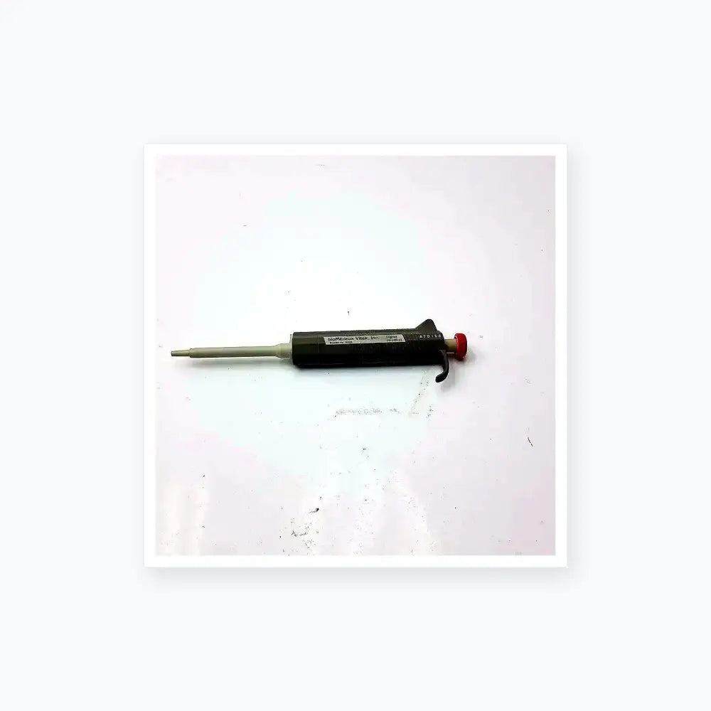 Biomerieux Vitek Digital 10-100 uL, Recorder No 30506 Digital Pipette, second-hand product photo 1