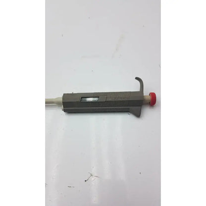 Biomerieux Vitek Digital 10-100 uL, Recorder No 30506 Digital Pipette, second-hand product photo 6