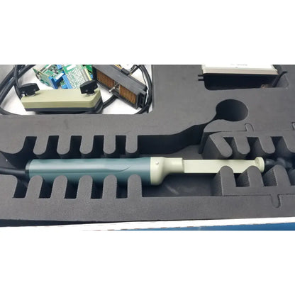 BK Medical 8818 Ultrasound Transducer Probe With Case S/N 3893242 - Ultrasound Transducer Probe