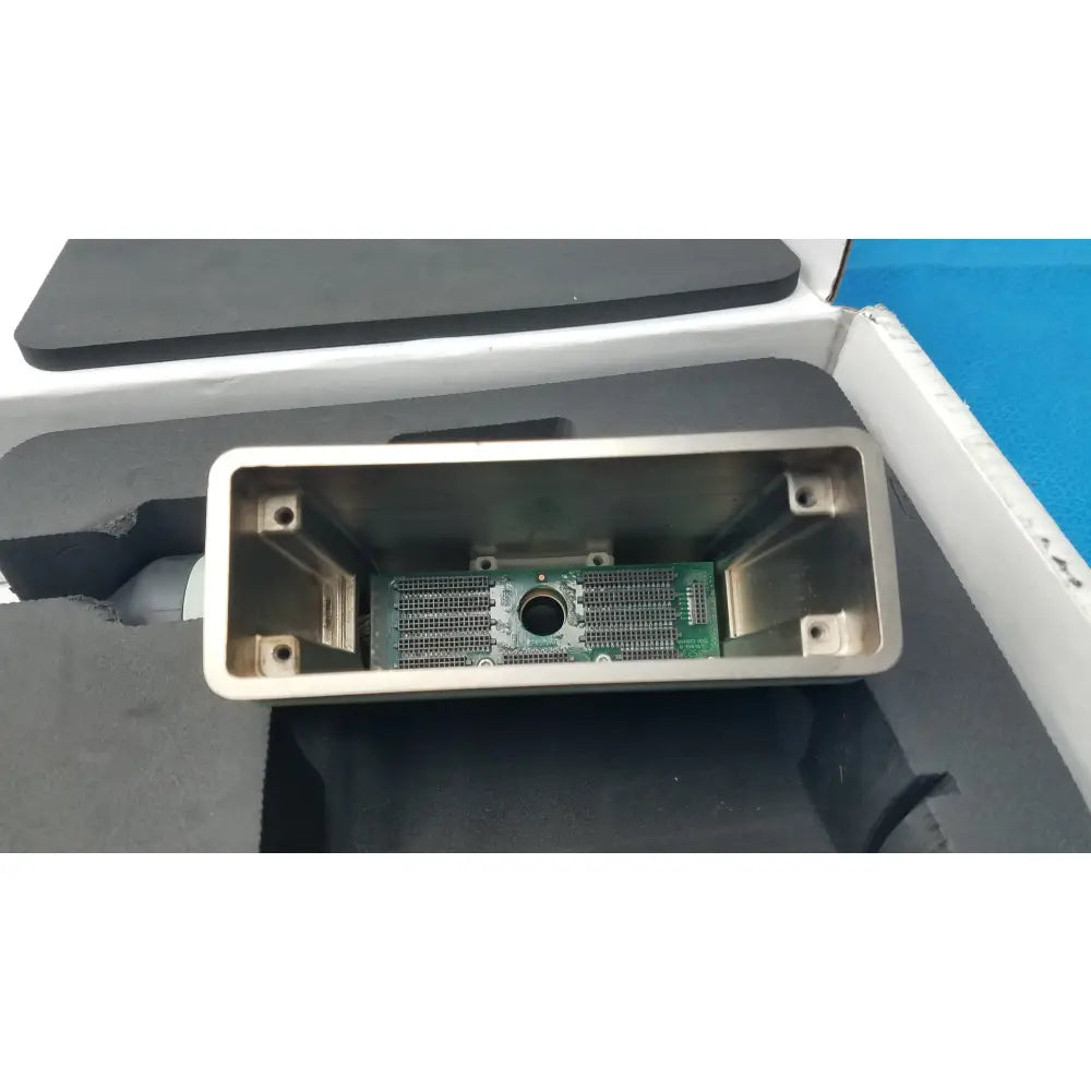 BK Medical 8818 Ultrasound Transducer Probe With Case S/N 3893242 - Ultrasound Transducer Probe