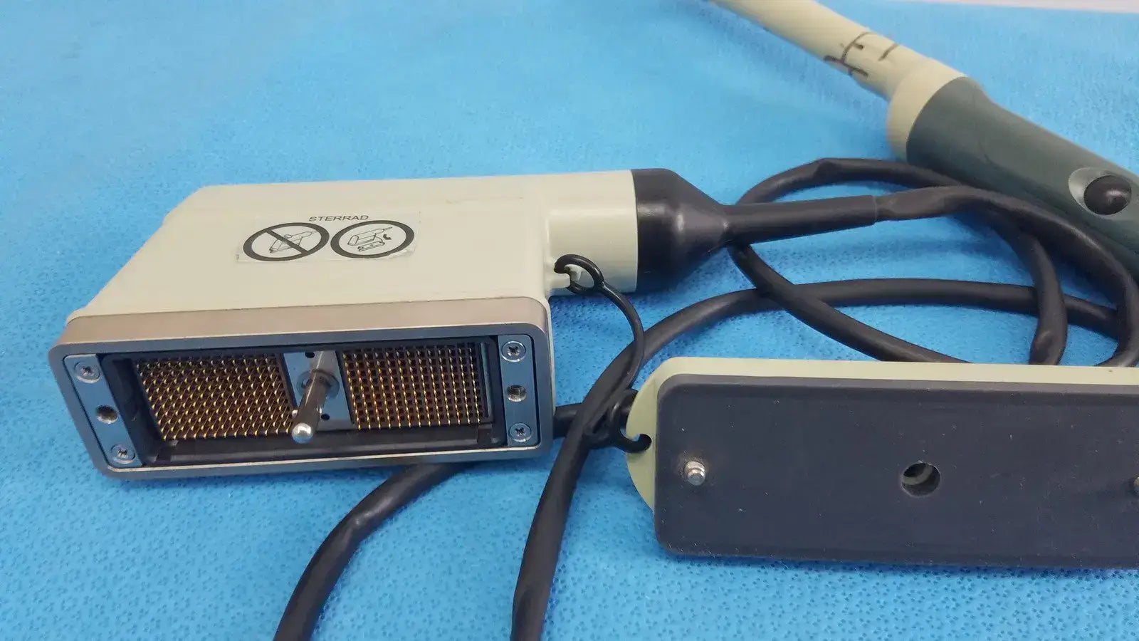 BK Medical Type 8818 Ultrasound Probe Transducer Endocavity Ultrasound Transducer, second-hand product photo 3