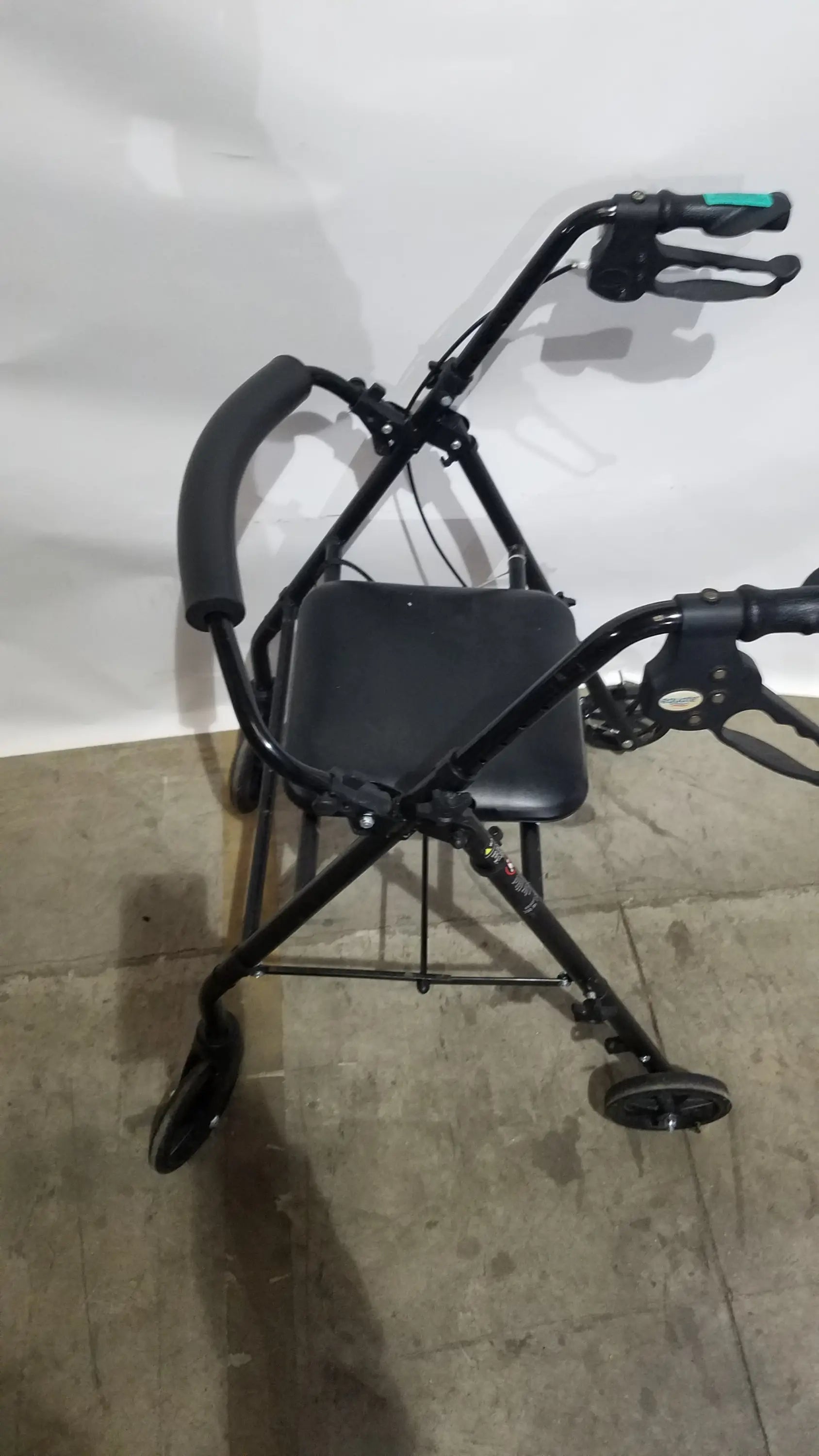 Reuse Medical Equipment Black Equate Rolling Walker for Seniors with Seat and Wheels Hand-Operated Loop Locks, second-hand product photo 8