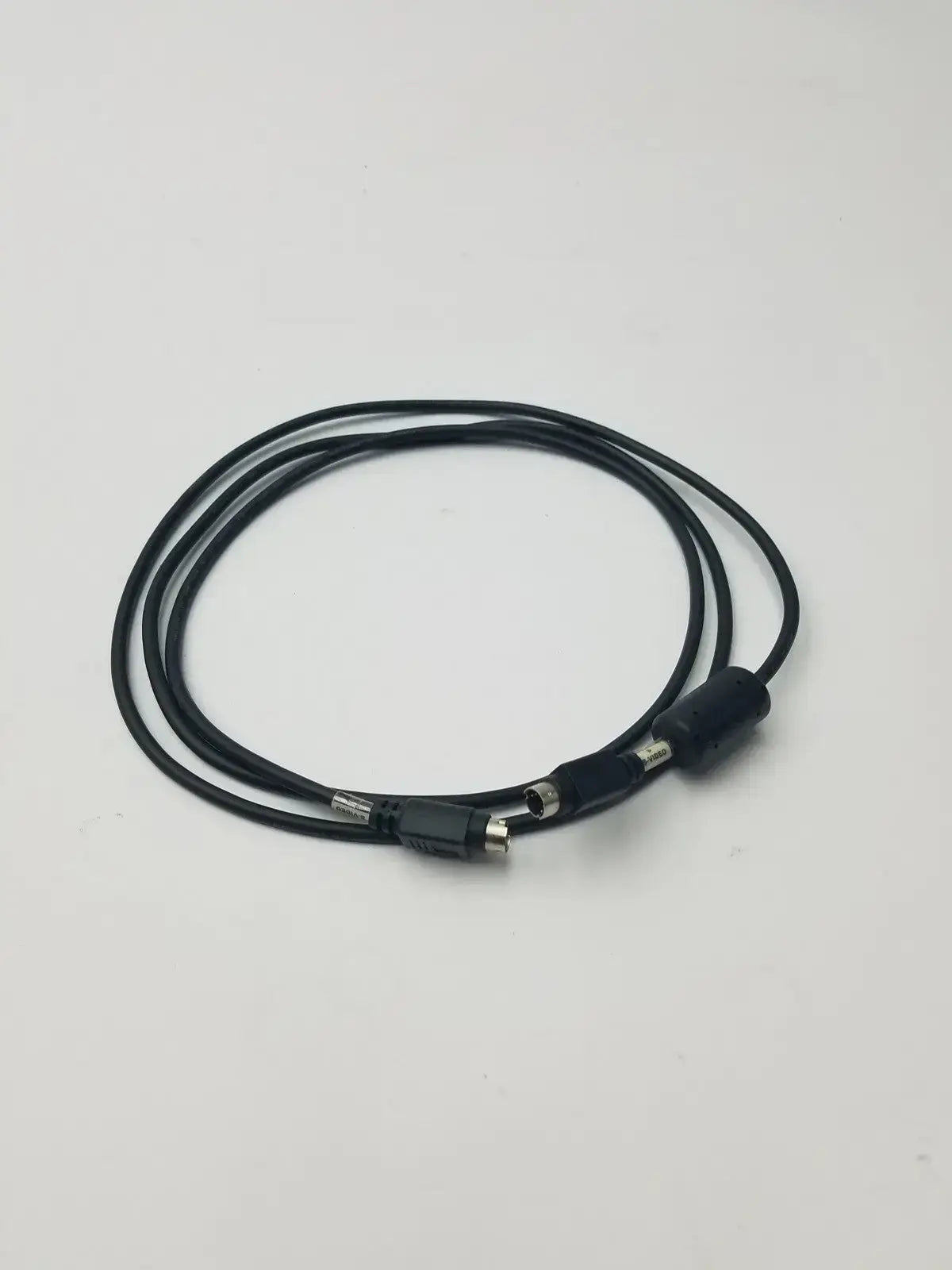 Generic Black S-Video Cable Cord Male to Male Compatible with VHS, DVD, HDTV S-Video Cable, second-hand product photo 1