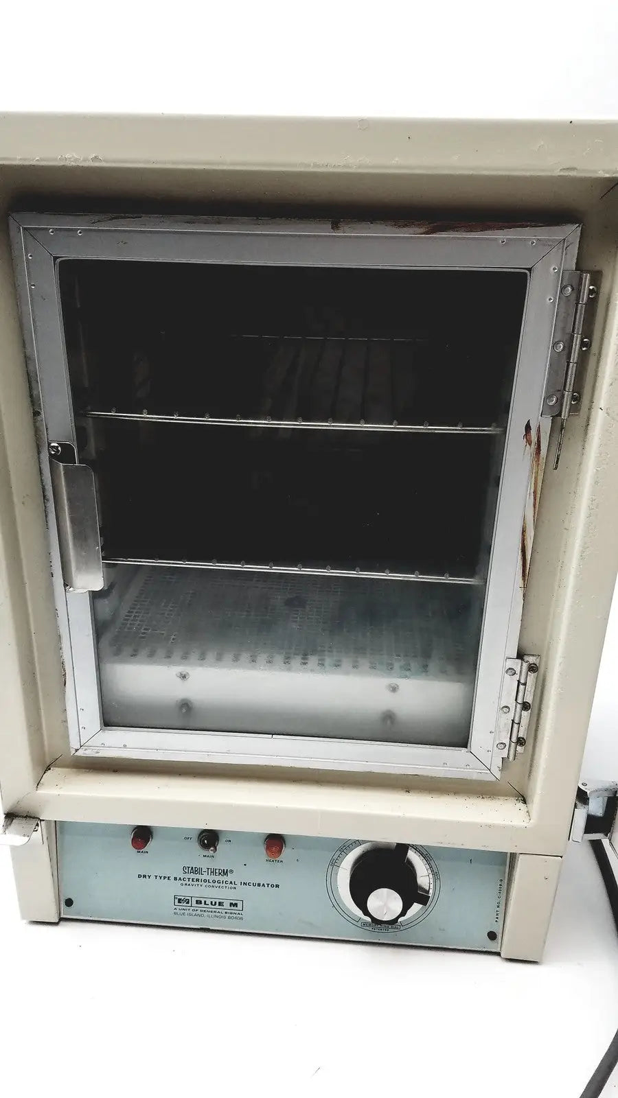 Blue M Electric Co. 100A Dry type Bacteriological Incubator Gravity Convection Laboratory Incubator, second-hand product photo 8