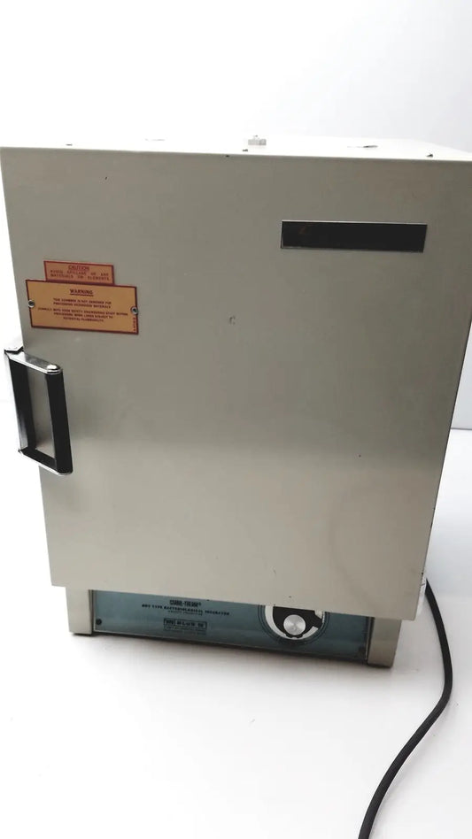 Blue M Electric Co. 100A Dry type Bacteriological Incubator Gravity Convection Laboratory Incubator, second-hand product photo 1