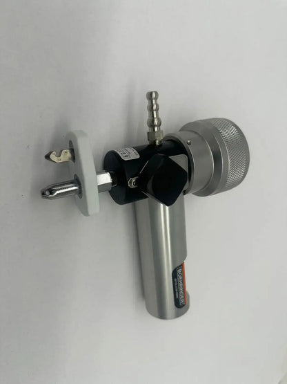 Boehringer 3840 Platinum Series Suction Regulator High Vacuum / High Flow Suction Regulator, second-hand product photo 2
