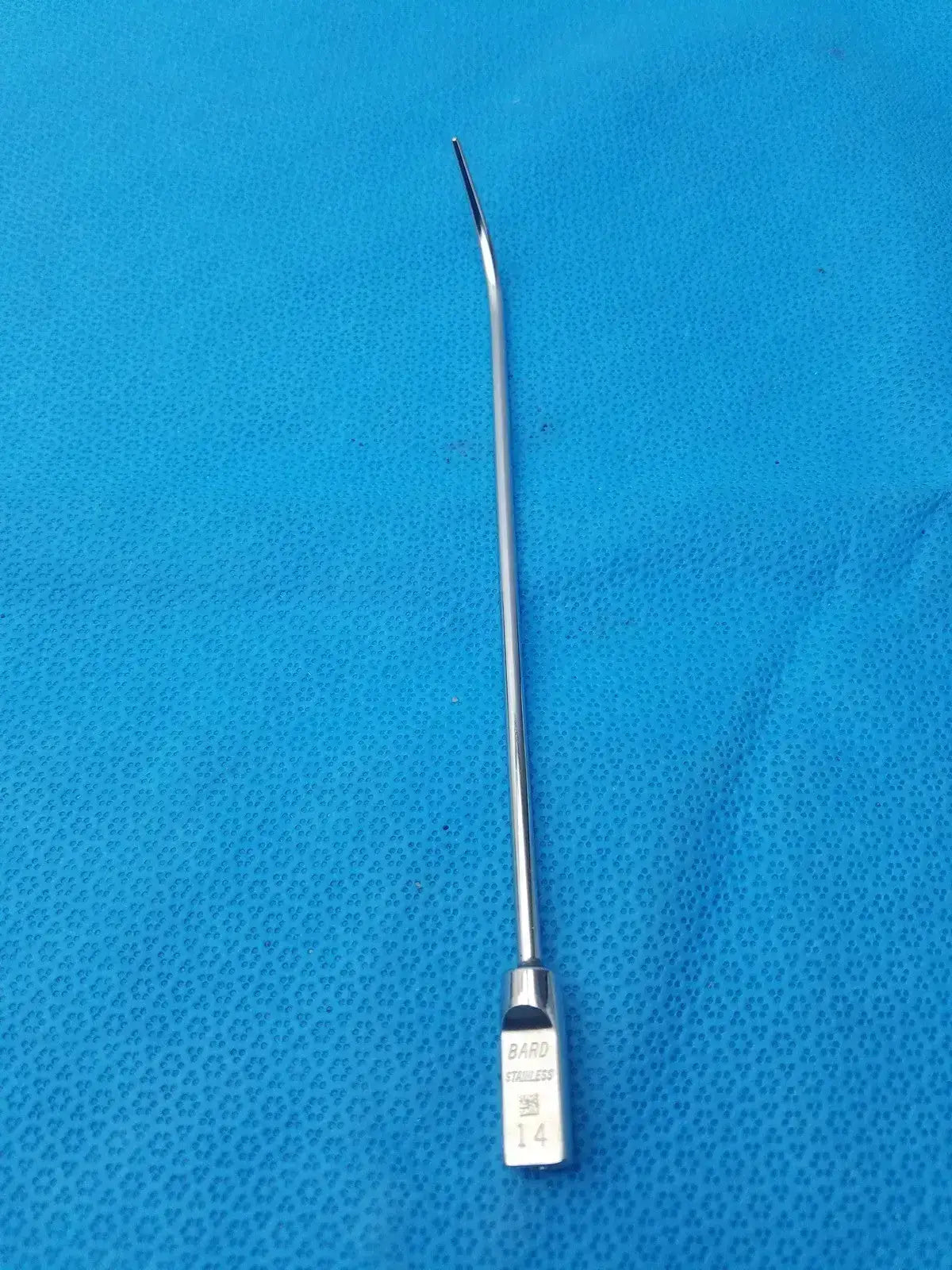 BRAD Stainless Steel Curved Surgical Instrument Size 14 Surgical Instrument, second-hand product photo 2