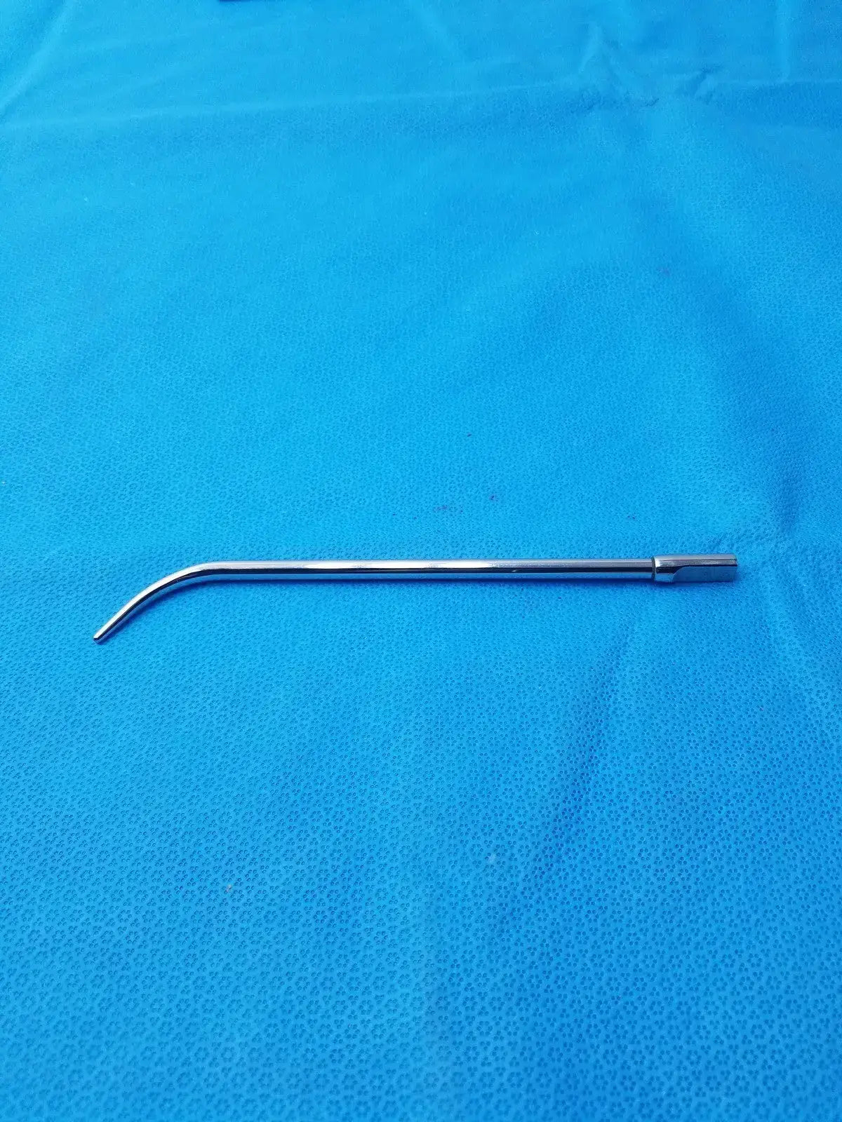 BRAD Stainless Steel Curved Surgical Instrument Size 26 Curved Surgical Instrument, second-hand product photo 1