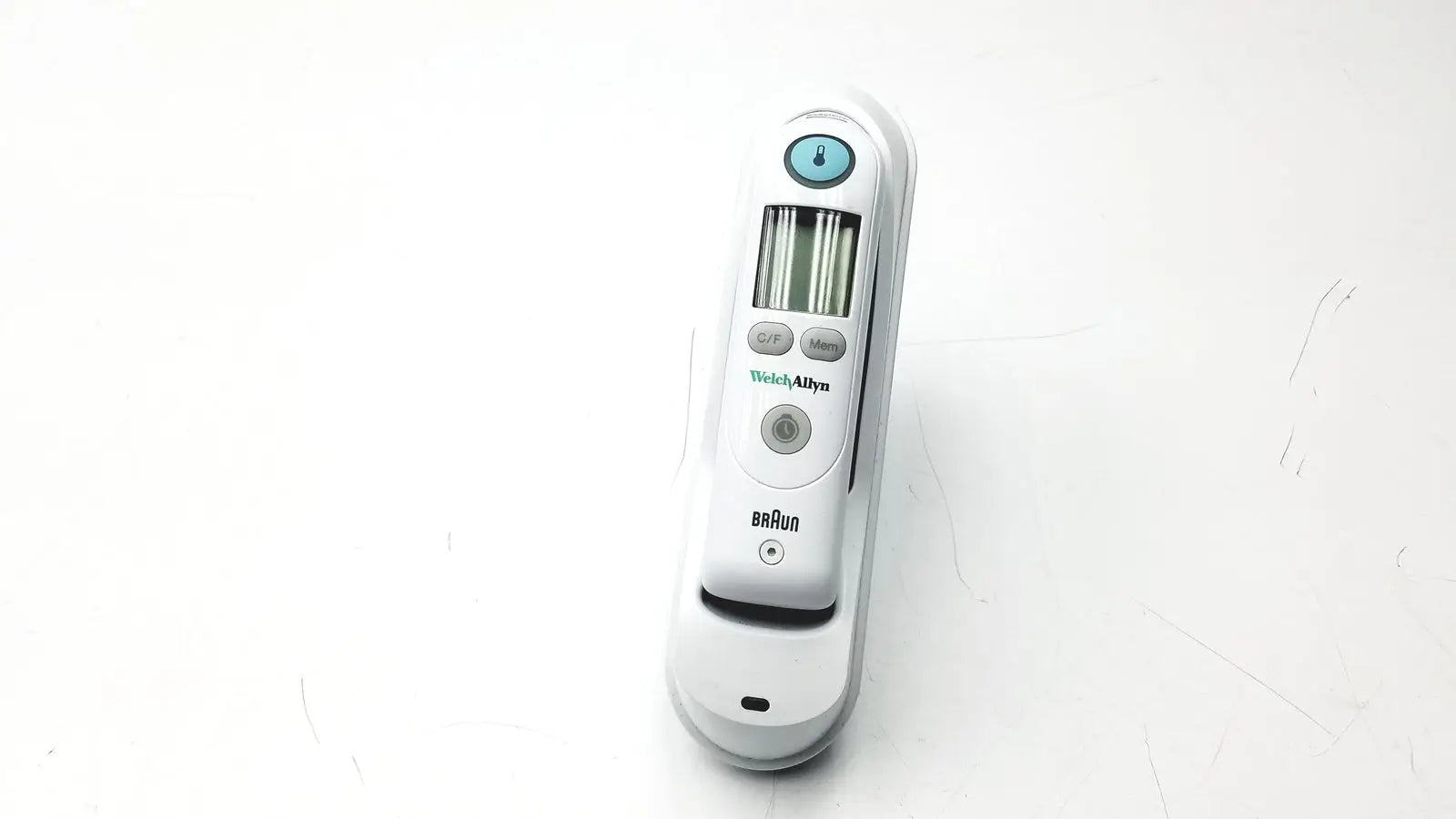 Reuse Medical Braun Thermoscan Pro 6000 Ear Thermometer Ref: 901054 With Charging Bay Patient Monitors, second-hand product photo 1