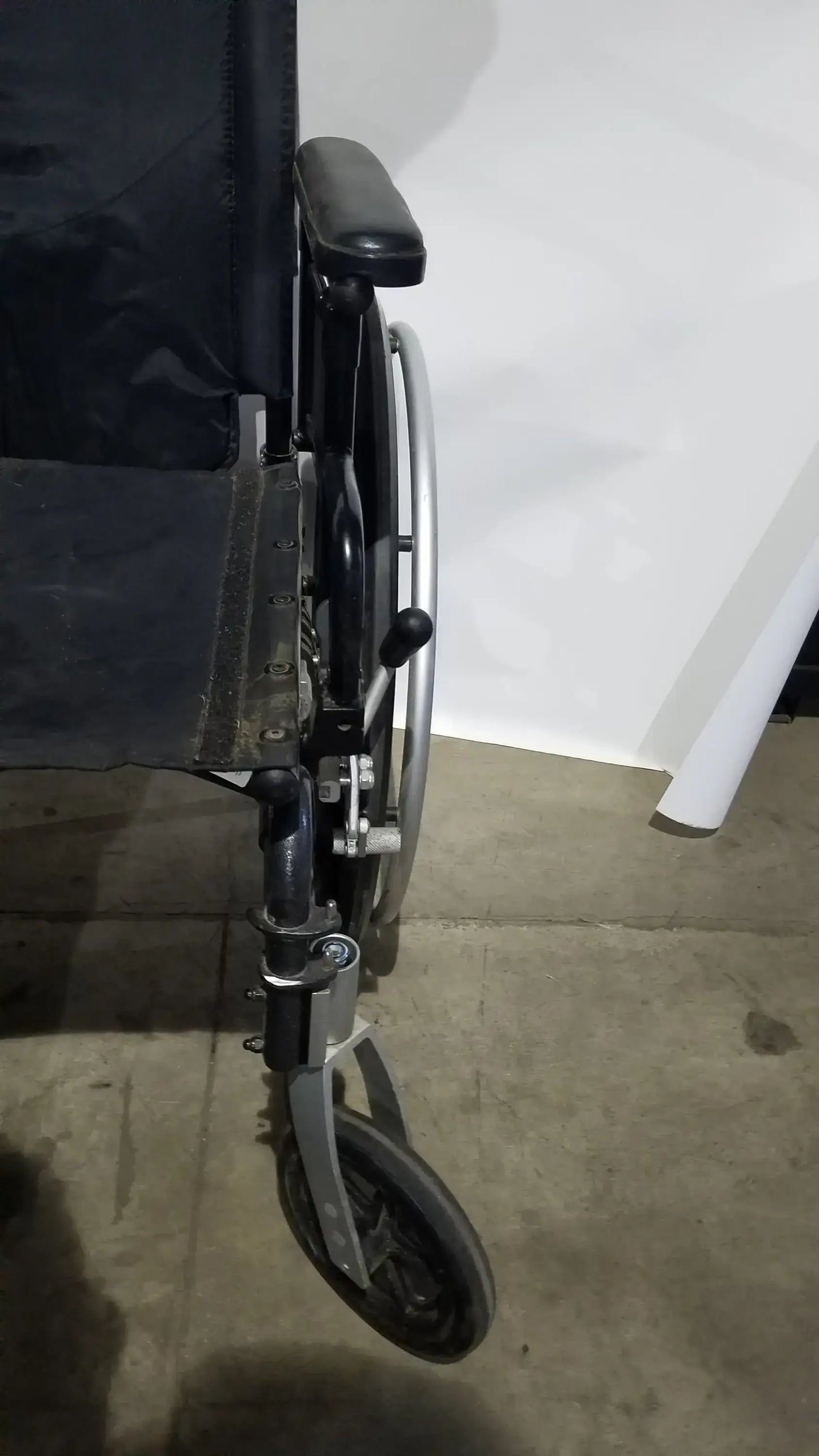 Reuse Medical Equipment Breezy Folding Manual Wheelchair - Lightweight Black Padded Comfort Seat Wheelchairs, second-hand product photo 15