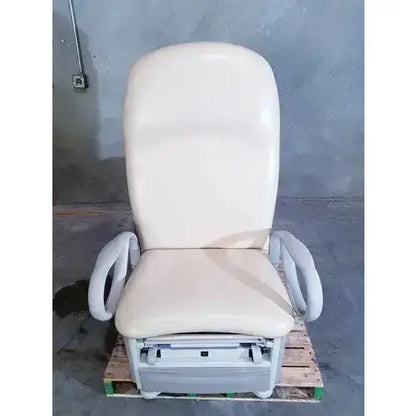 Brewer Access High/Low Model 6501 Power Exam Table with Stirrups And Foot Pedal Power Exam Table, second-hand product photo 4