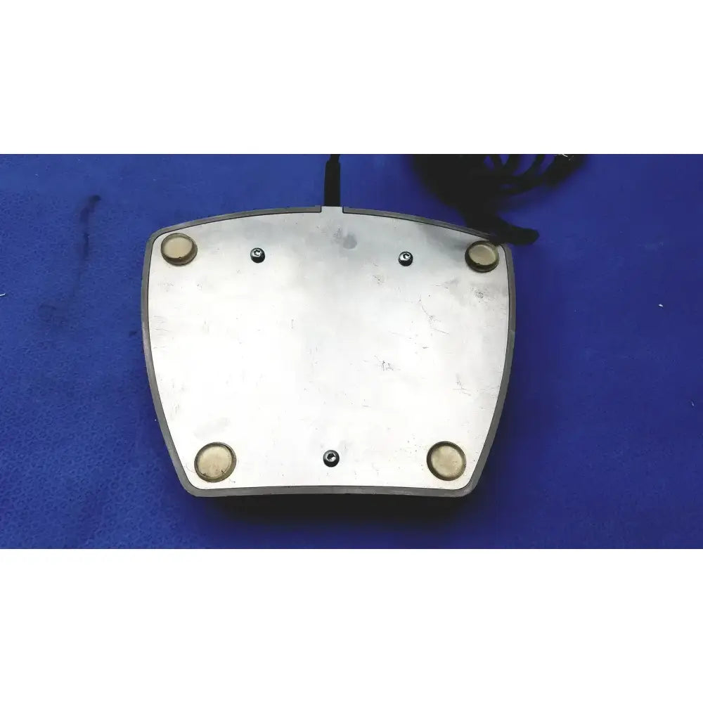 Brewer High-Low Power Exam Table Foot Pedal Exam Table Foot Pedal, as-is (for parts) product photo 8