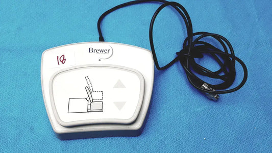 Brewer High-Low Power Exam Table Foot Pedal Exam Table Foot Pedal, as-is (for parts) product photo 1