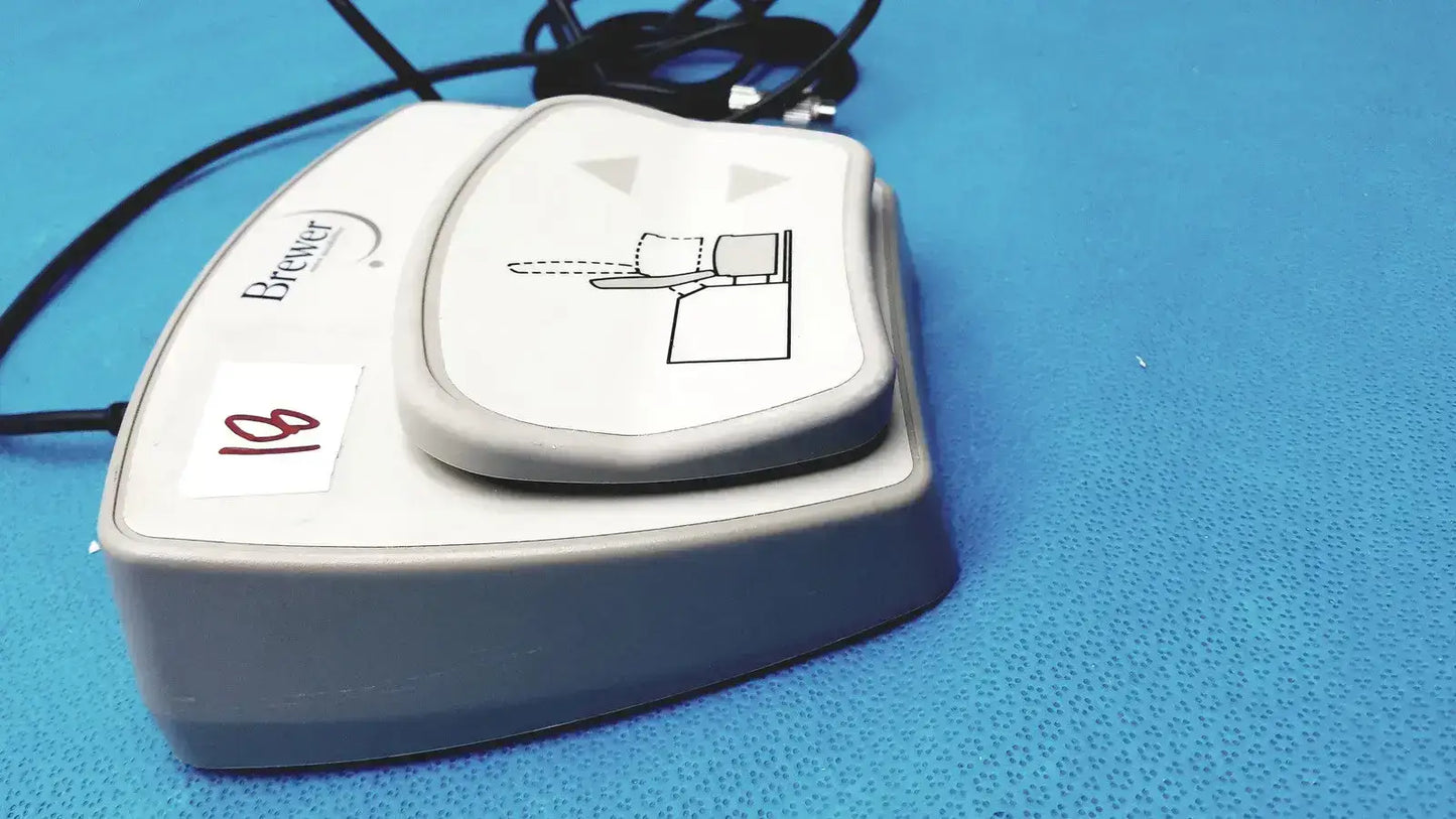 Brewer High-Low Power Exam Table Foot Pedal Exam Table Foot Pedal, as-is (for parts) product photo 3