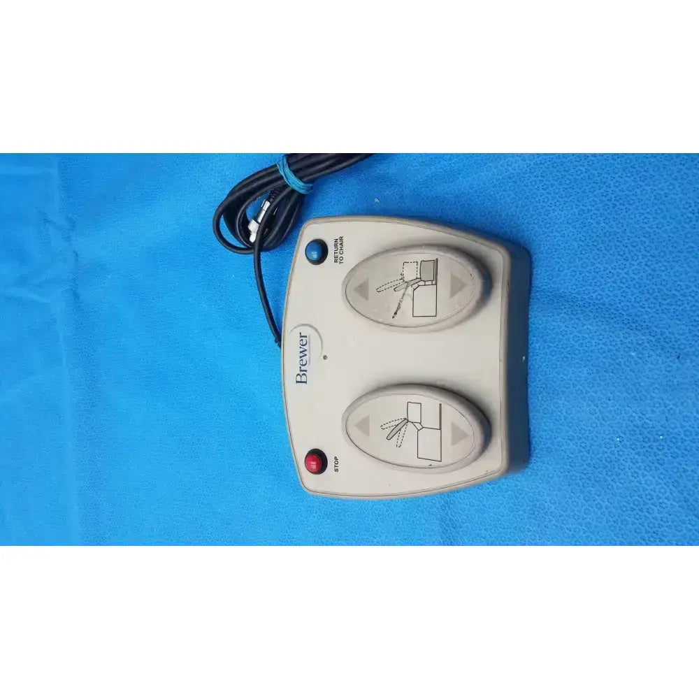 Brewer High-Low Power Exam Table Foot Pedal / Footswitch Exam Table Footswitch, second-hand product photo 1