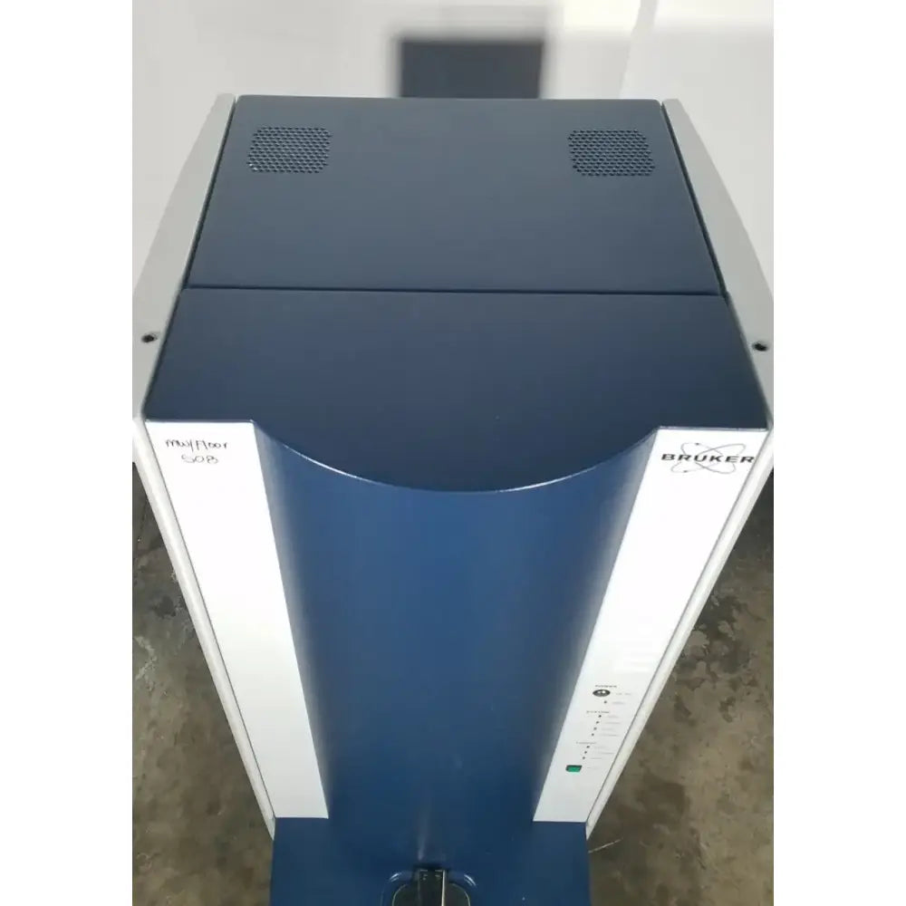 Reuse Medical Bruker Microflex LT/SH Mass Spectrometer Other Medical & Lab Equipment, as-is (for parts) product photo 1