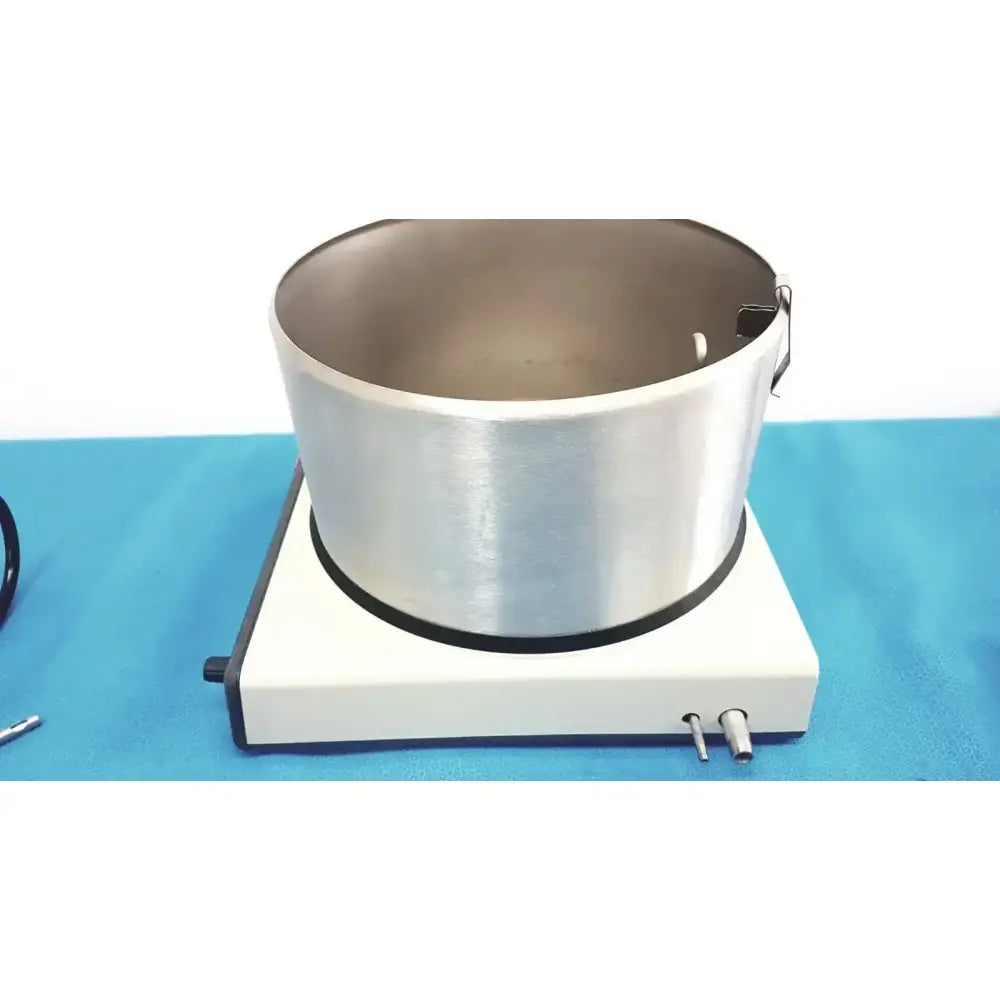 BUCHI B-461 Water Bath – Laboratory Heating Unit for Rotary Evaporator Laboratory Water Bath, second-hand product photo 3