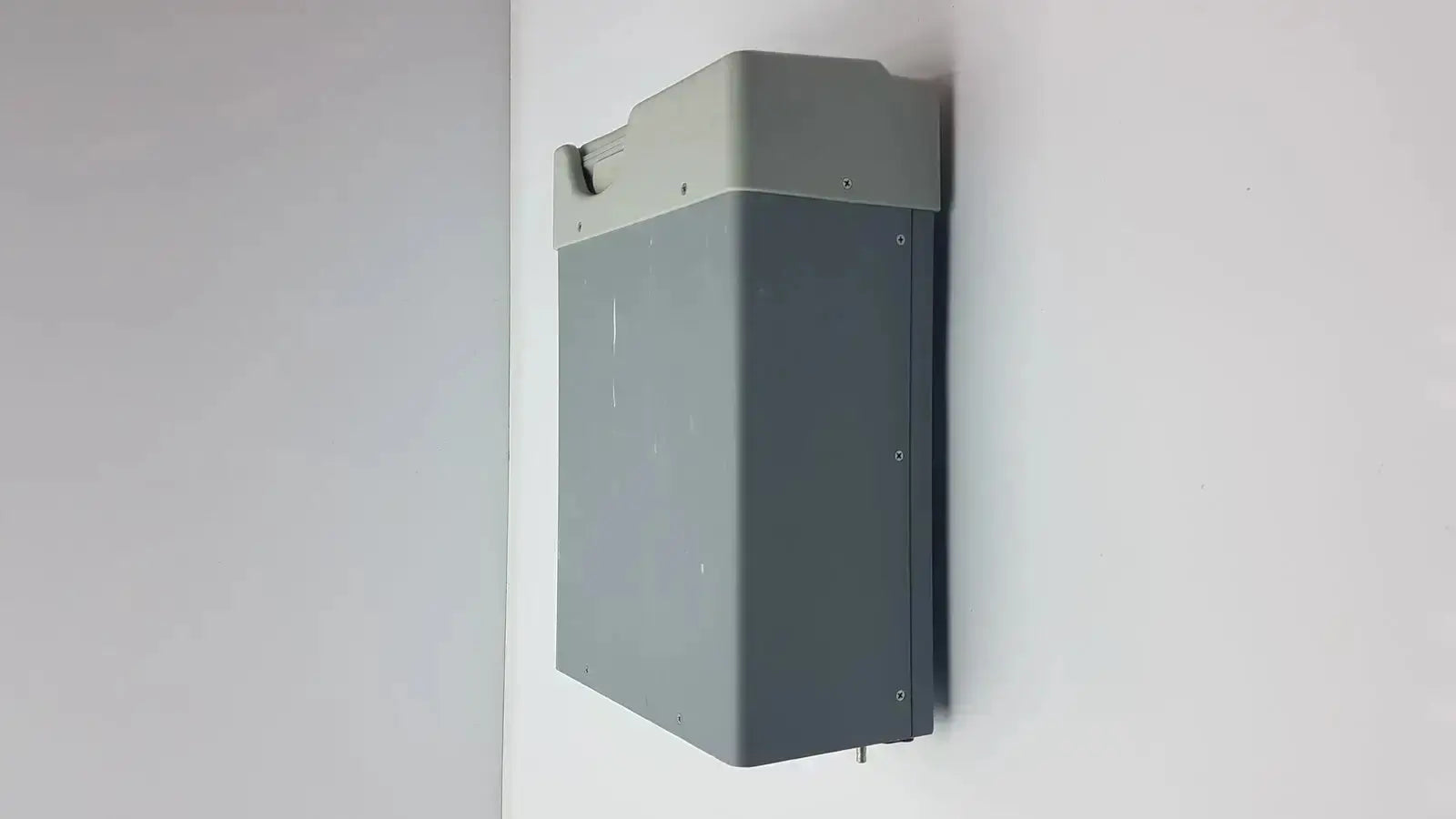 Buffalo Filter ViroVac DKVV-120 ESU Laser Surgical Smoke Evacuation Evacuator Smoke Evacuation Accessory, second-hand product photo 4