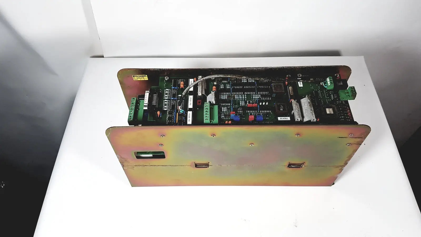 Reuse Medical Bystronic 702116-A Amplifier AC 100 A 2000 RPM Servo Motors, second-hand product photo 1