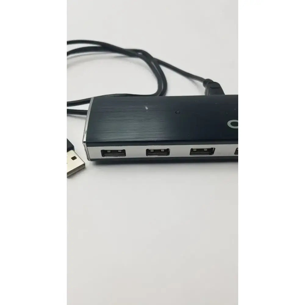 C2G 29508 4-Port USB-2.0 Aluminum Hub for Chromebooks, Laptop, & Desktops USB Hub, second-hand product photo 2