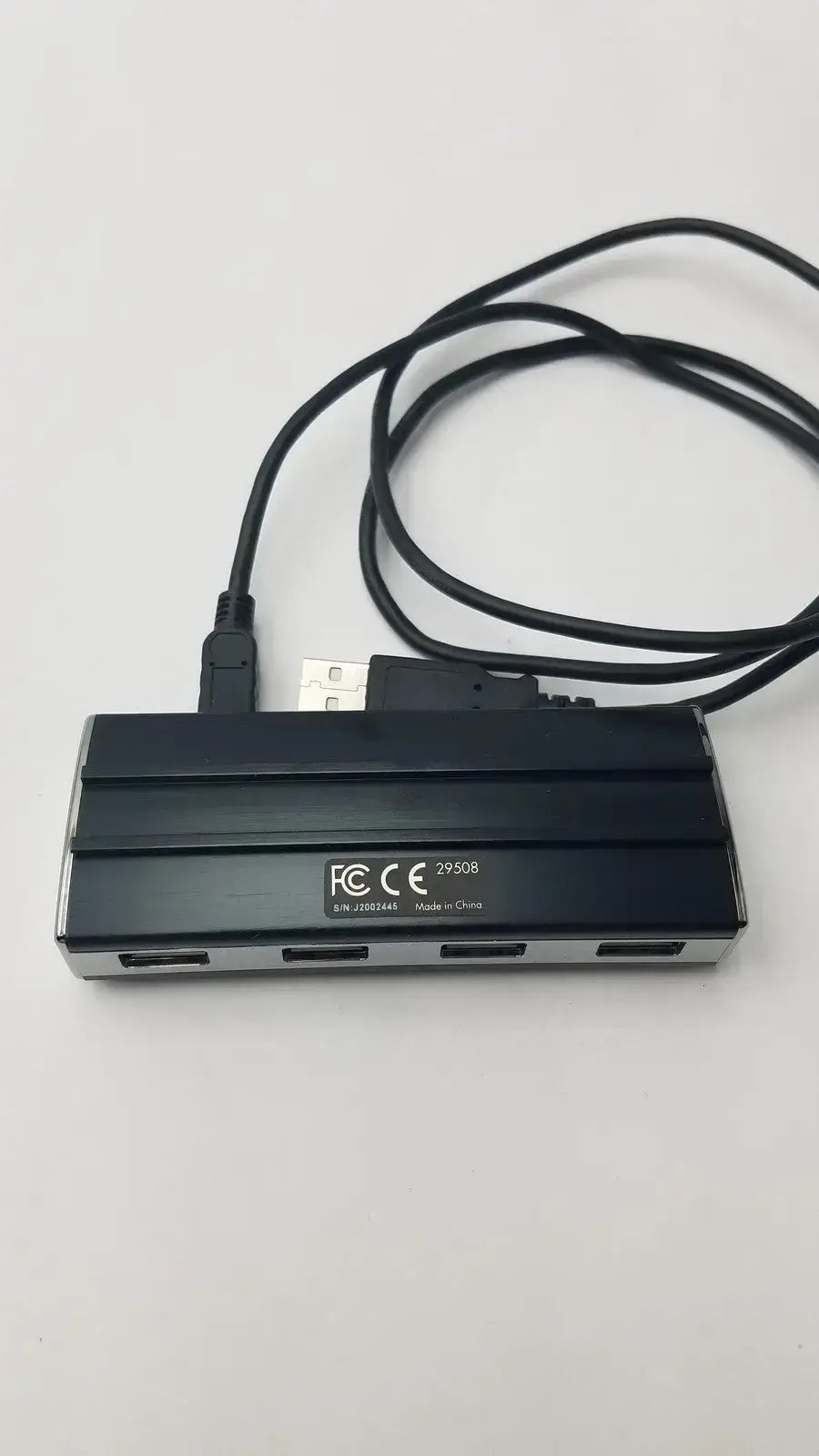 C2G 29508 4-Port USB-2.0 Aluminum Hub for Chromebooks, Laptop, & Desktops USB Hub, second-hand product photo 8